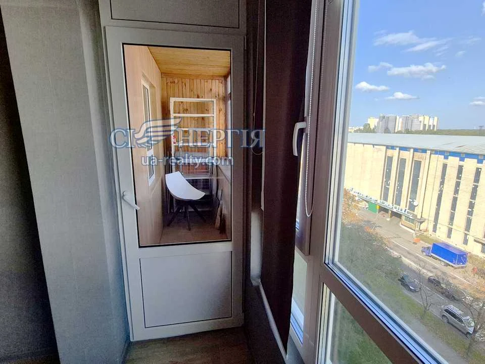 Квартира. Киев, проспект Пантелеймона Кулиша