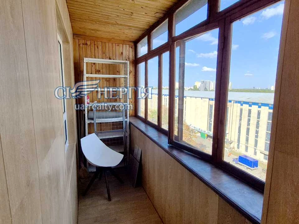 Квартира. Киев, проспект Пантелеймона Кулиша