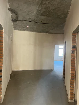 Продаж 3-кімнатної квартири