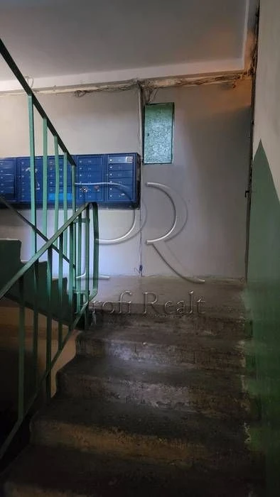 Продаж 3 кімн. квартири за адресою Олега Мудрака, 37а | Акад