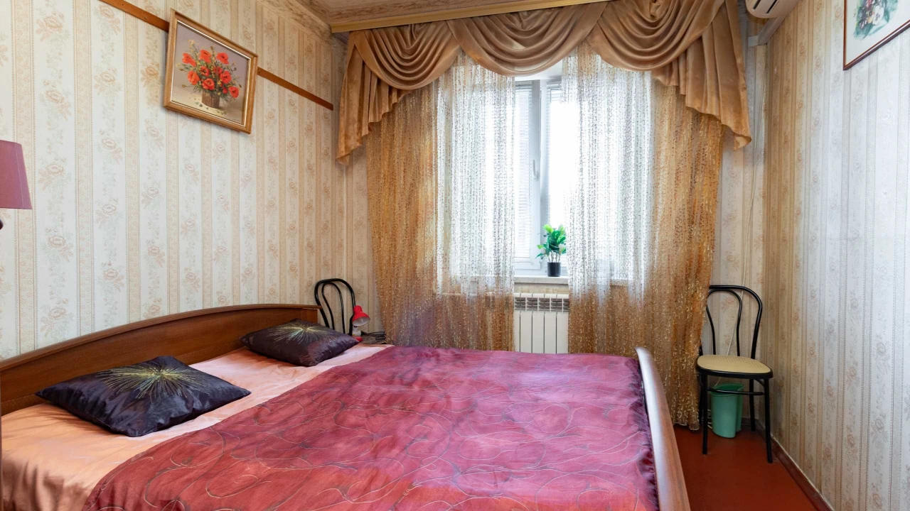 Продаж 2к Осокорки | 53 м² | газ | 10 хв метро | держпрограм