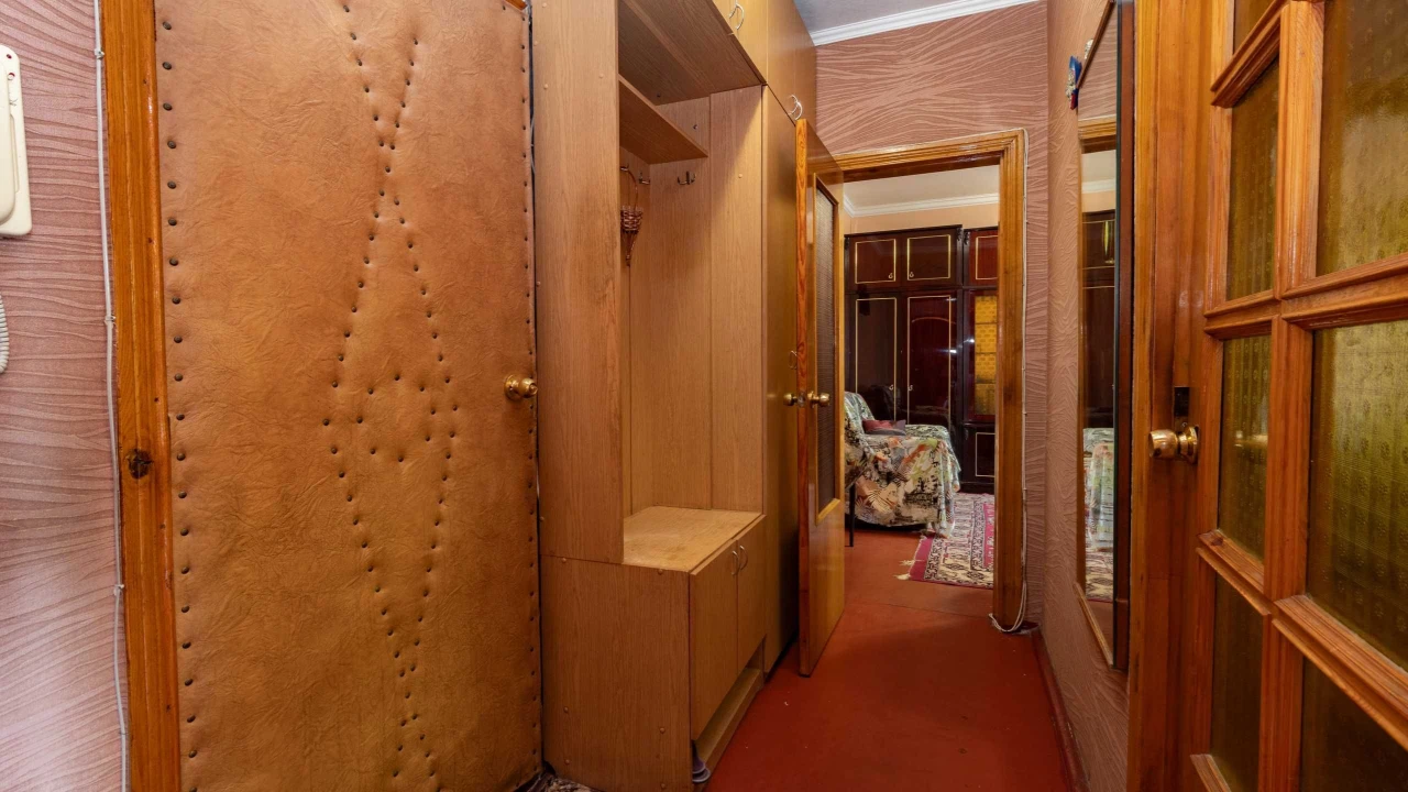 Продаж 2к Осокорки | 53 м² | газ | 10 хв метро | держпрограм