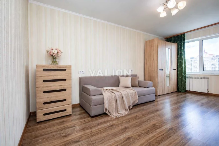 БЕЗ % продаж 1-к квартири, Левка Лук'яненка 1д (Маршала Тимо