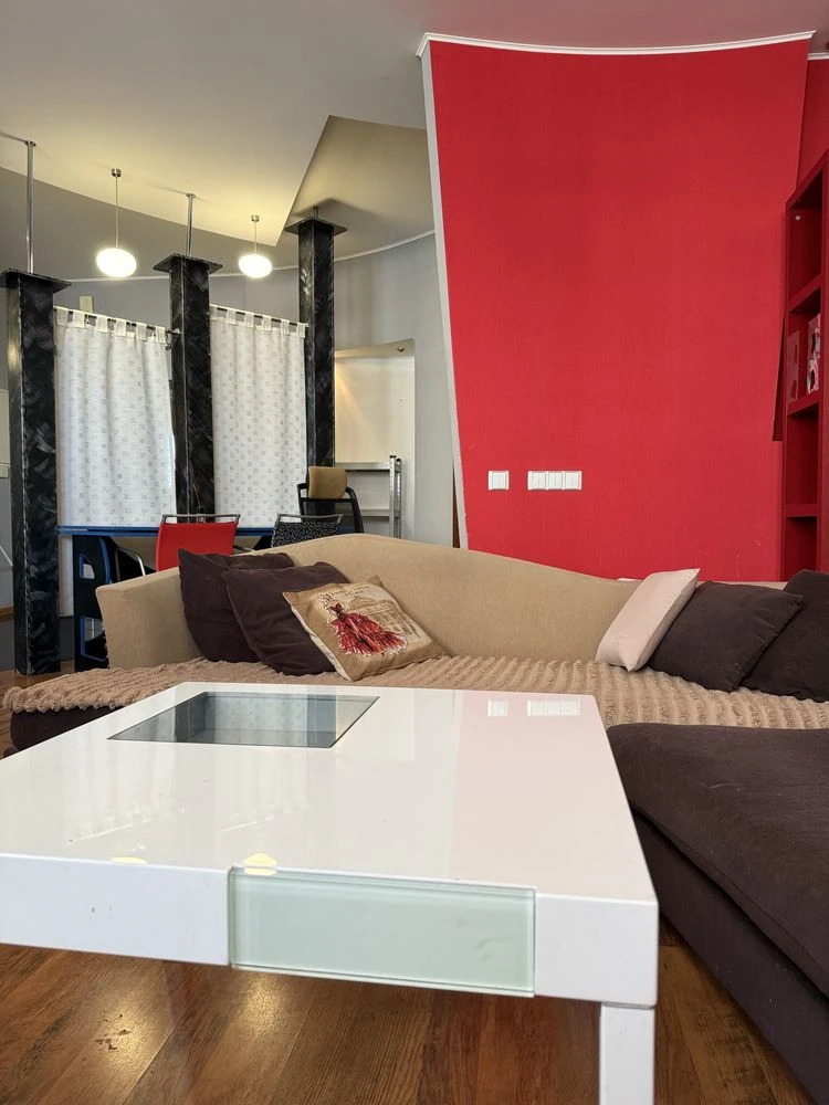No commission for sale 3-room apartment in the center of Pechersk, Tvorets residential complex, Kon Street