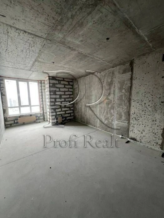 For sale 1-room apartment in the residential complex Kakhovska/metro Livoberezhna/TR