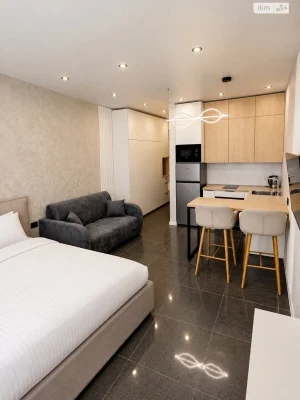 Long-Term Rental Apartment in Arcadia