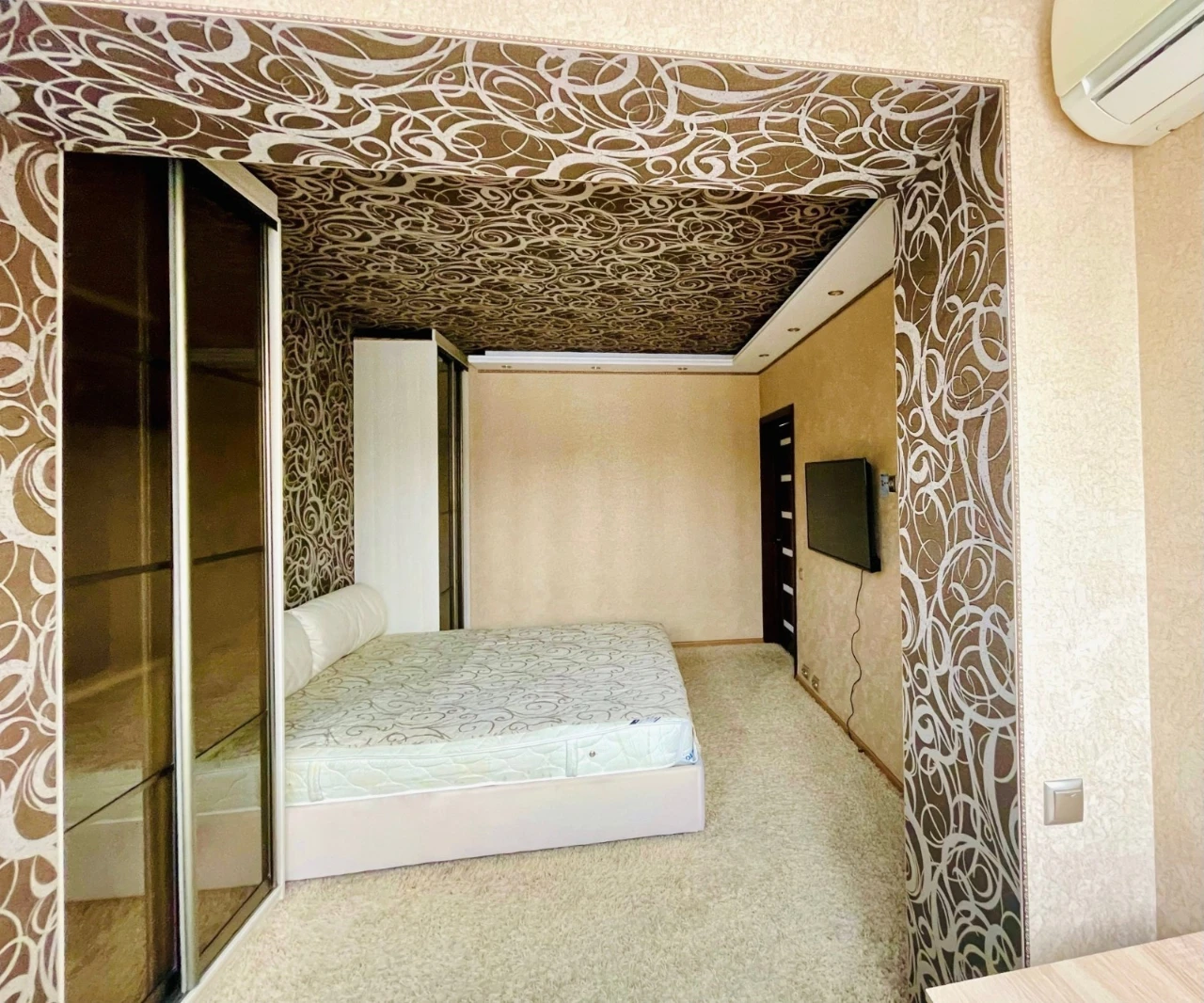 3-room apartment for sale 80 m², Irpinska St., 2