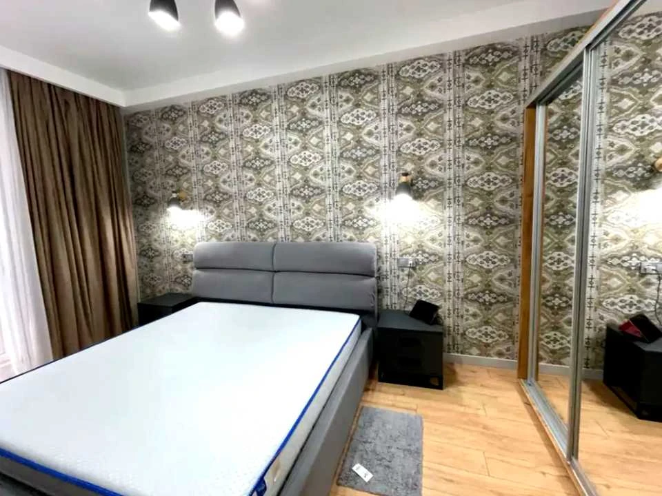 Квартира. Киев, улица Михаила Максимовича