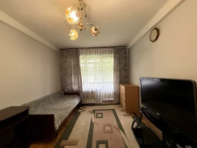 Квартира. Киев, улица Ирины Бекешкиной