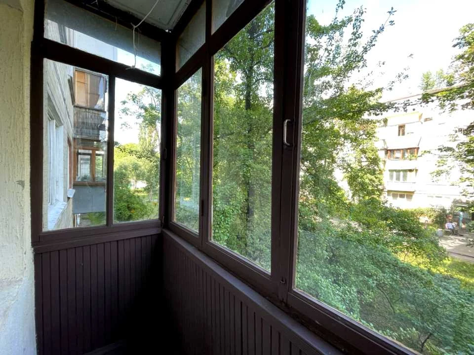 Квартира. Киев, улица Ирины Бекешкиной