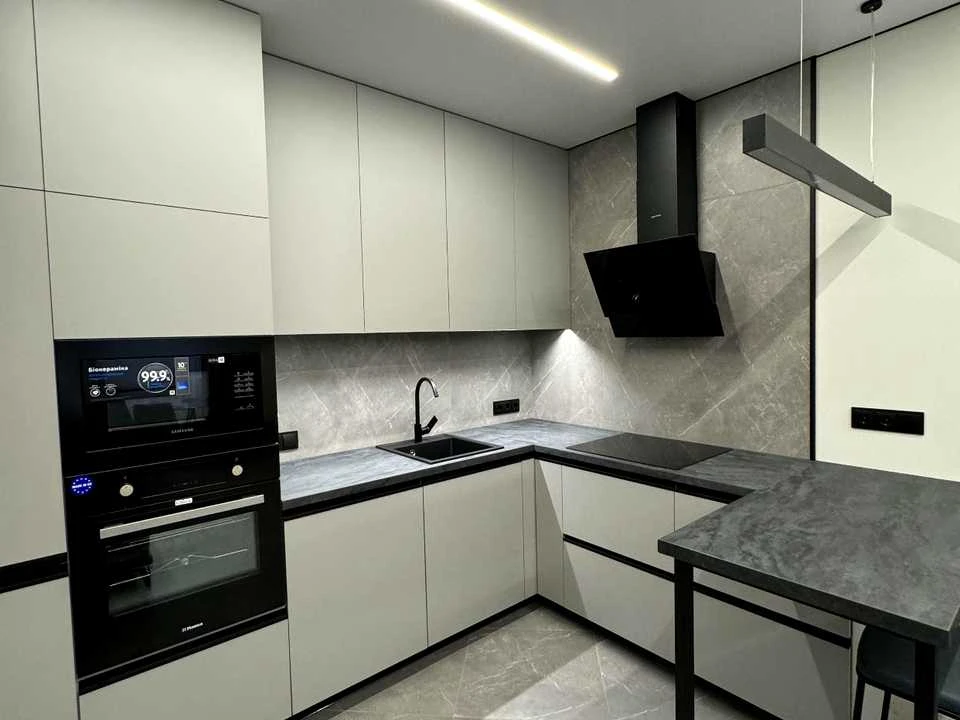 Apartment. Eugene Svernstuka Street, Kyiv