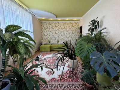 Apartment. Ivano-Frankivsk, Hnata Khotkevycha St., 44g k