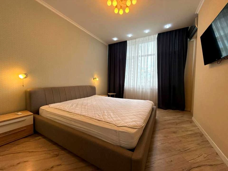 Apartment. Kyiv, Hlibochytska Street