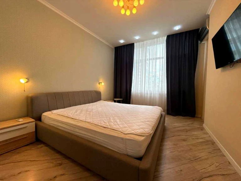 Apartment. Kyiv, Hlibochytska Street
