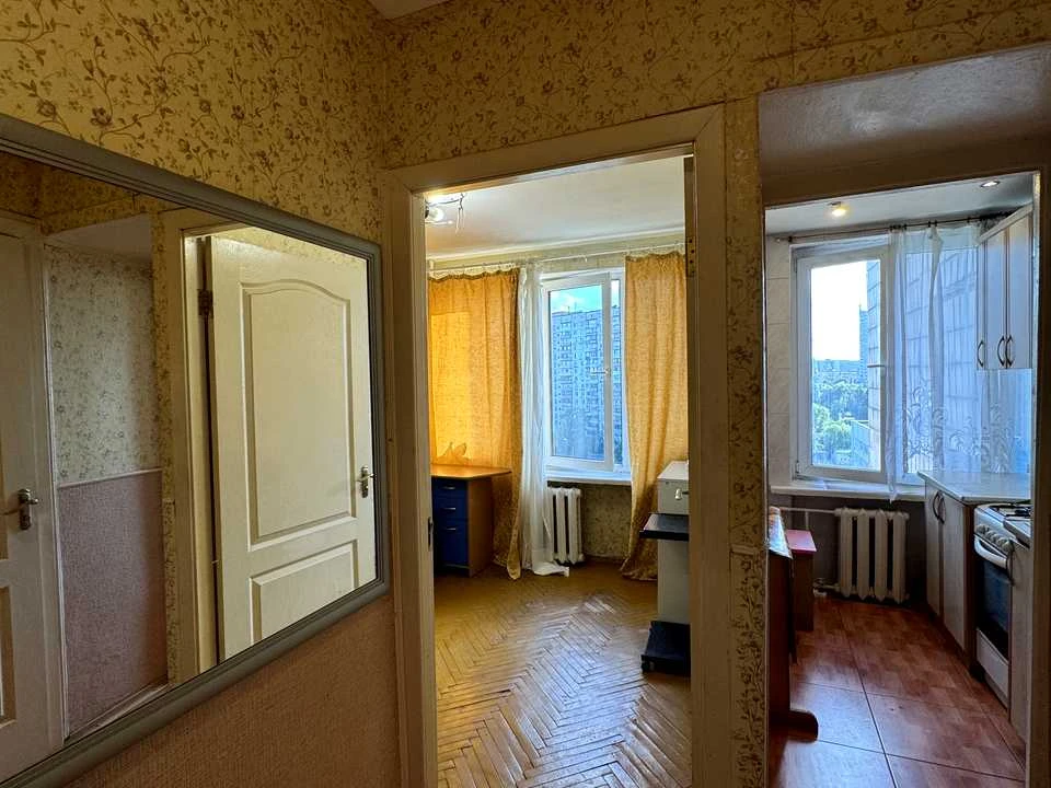 Квартира. Киев, улица Березняковская