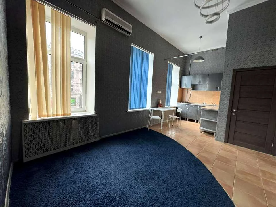 Apartment. Ivan Franko Street, Kyiv