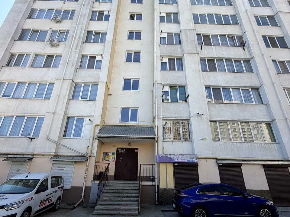 Apartment. Ivano-Frankivsk, Hnata Khotkevycha St., 44g k