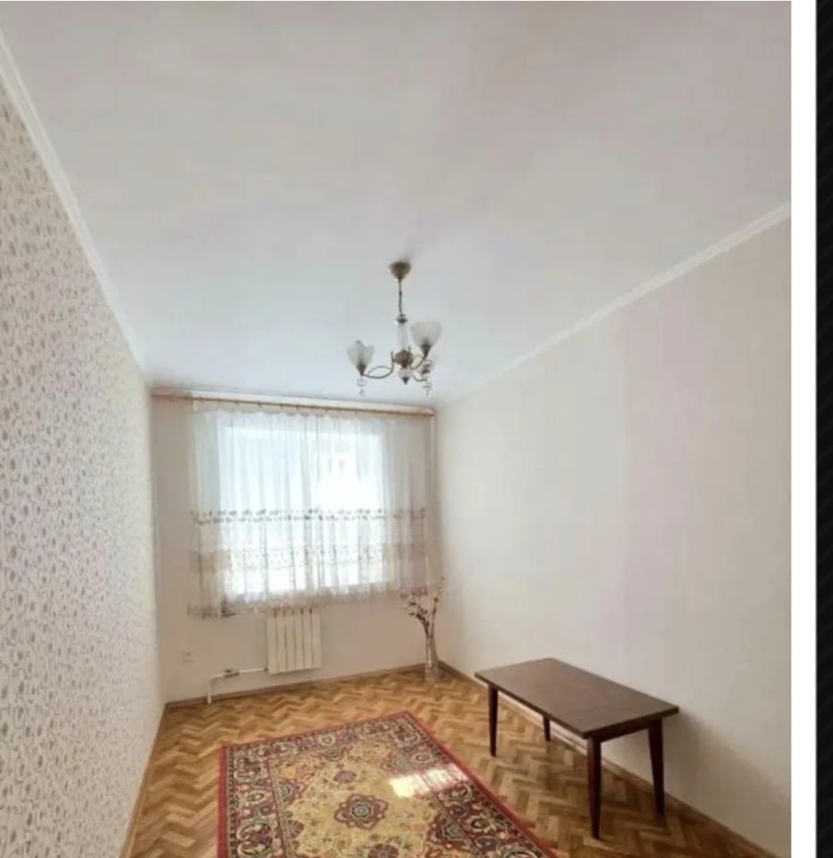 Продаж 3-кімнатна квартира, Салтівка, 606 м-н, вул. Світла