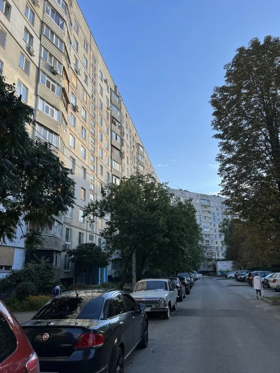 Exclusive: Selling 2-room apartment on Алексеевка, near the Victory metro station
