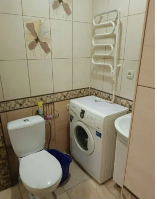 Продається 1-кімнатна квартира в центрі, вул. Чернішевської