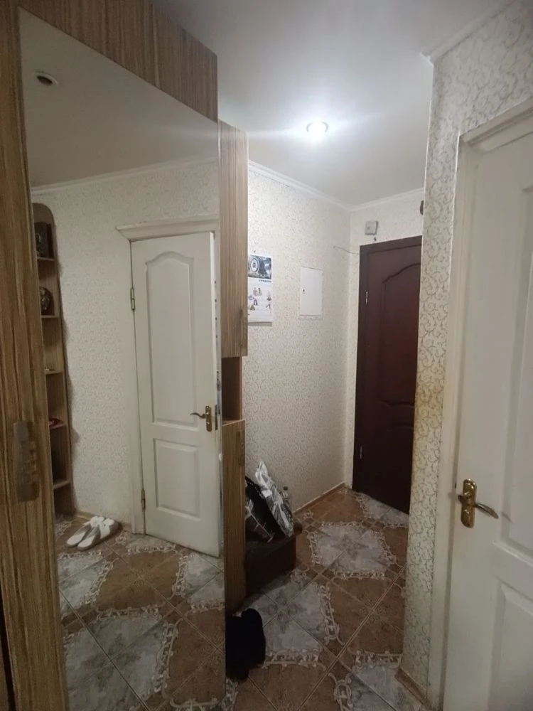 -4000$! ЗНИЖЕННЯ ЦІНИ! Продам 2х ком. кв-ру на Робочій!
