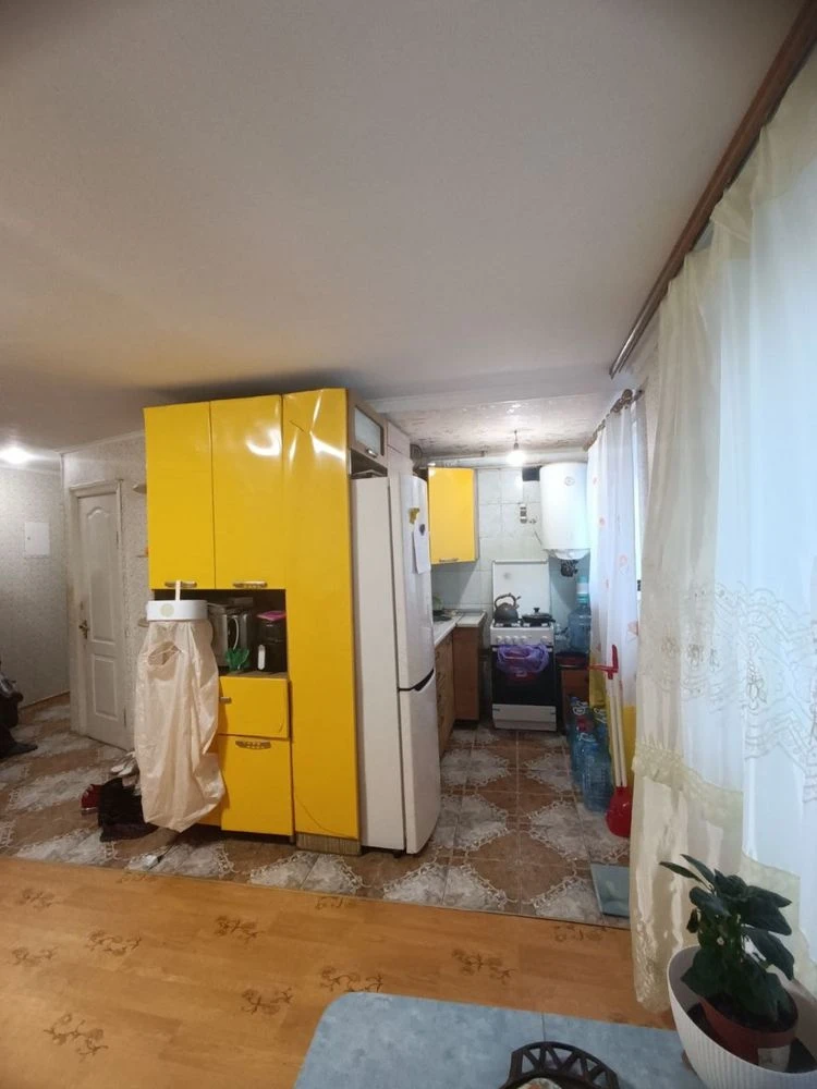 -4000$! ЗНИЖЕННЯ ЦІНИ! Продам 2х ком. кв-ру на Робочій!