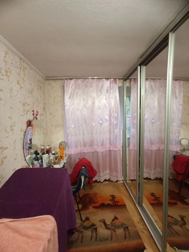 -4000$! ЗНИЖЕННЯ ЦІНИ! Продам 2х ком. кв-ру на Робочій!