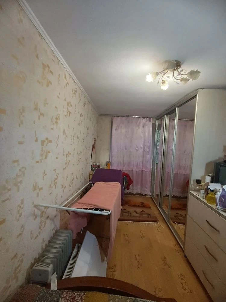 -4000$! ЗНИЖЕННЯ ЦІНИ! Продам 2х ком. кв-ру на Робочій!