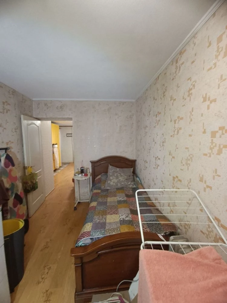 -4000$! ЗНИЖЕННЯ ЦІНИ! Продам 2х ком. кв-ру на Робочій!