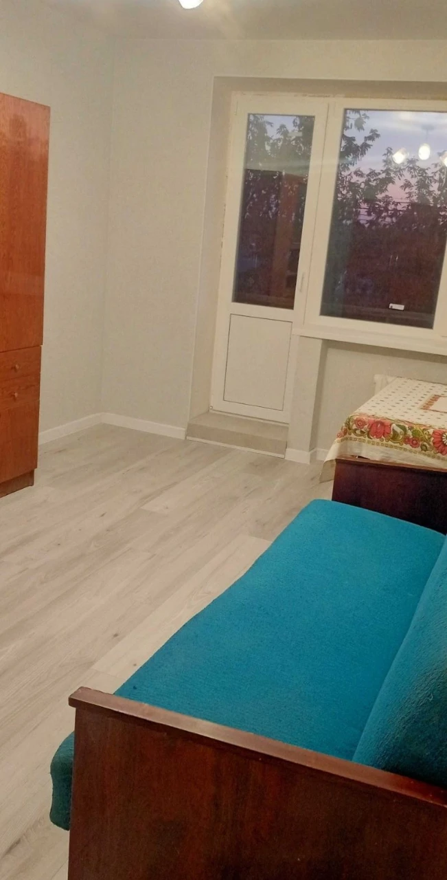 Sale of a 1-bedroom apartment in the Khimselische district. Brick building.