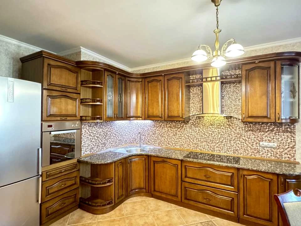 Apartment. Kyiv, Dniprovska Naberezhna st.