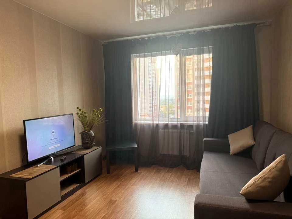 Apartment. Boris Hmyri Street, Kyiv
