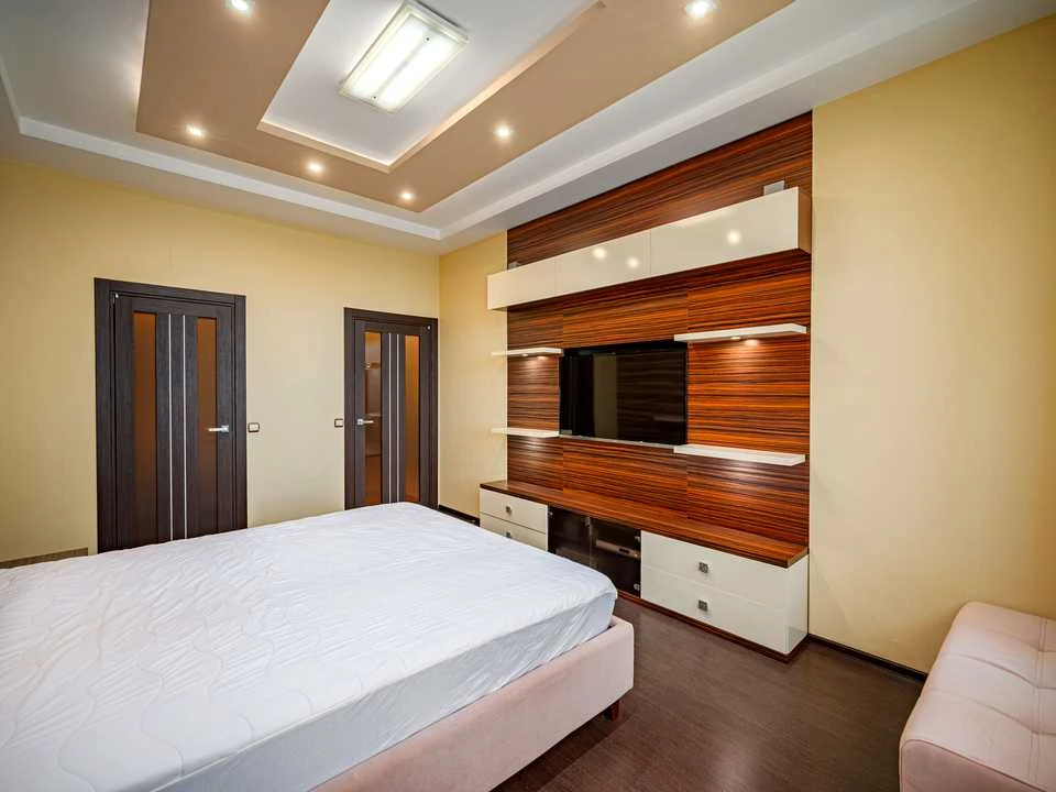 Apartment. Kyiv, Dniprovska Naberezhna st.