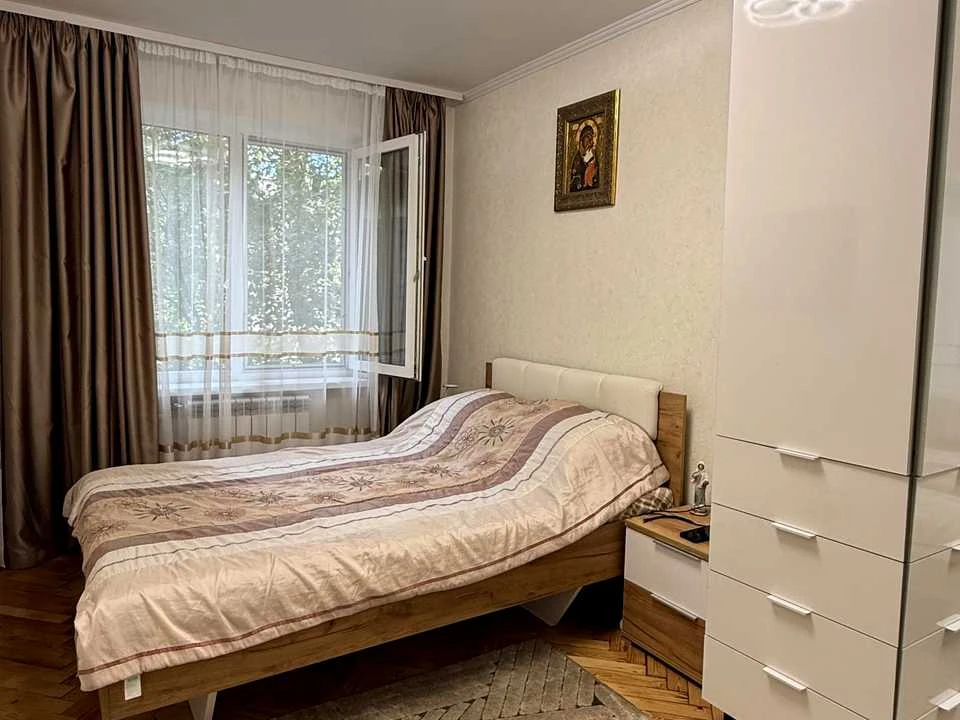 Квартира. Львів, Наукова вул.