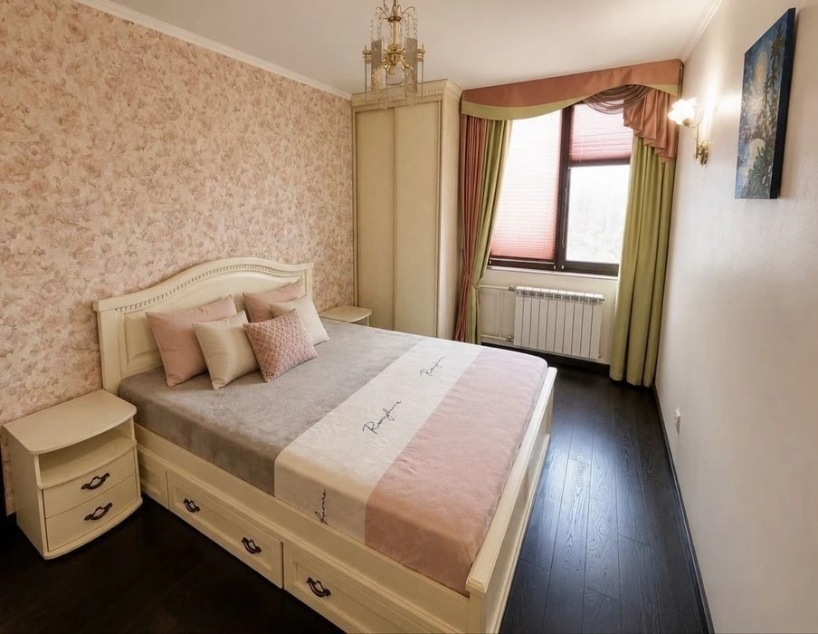 2 rooms Dniprovska embankment, Bereznyaki, Livoberezhna
