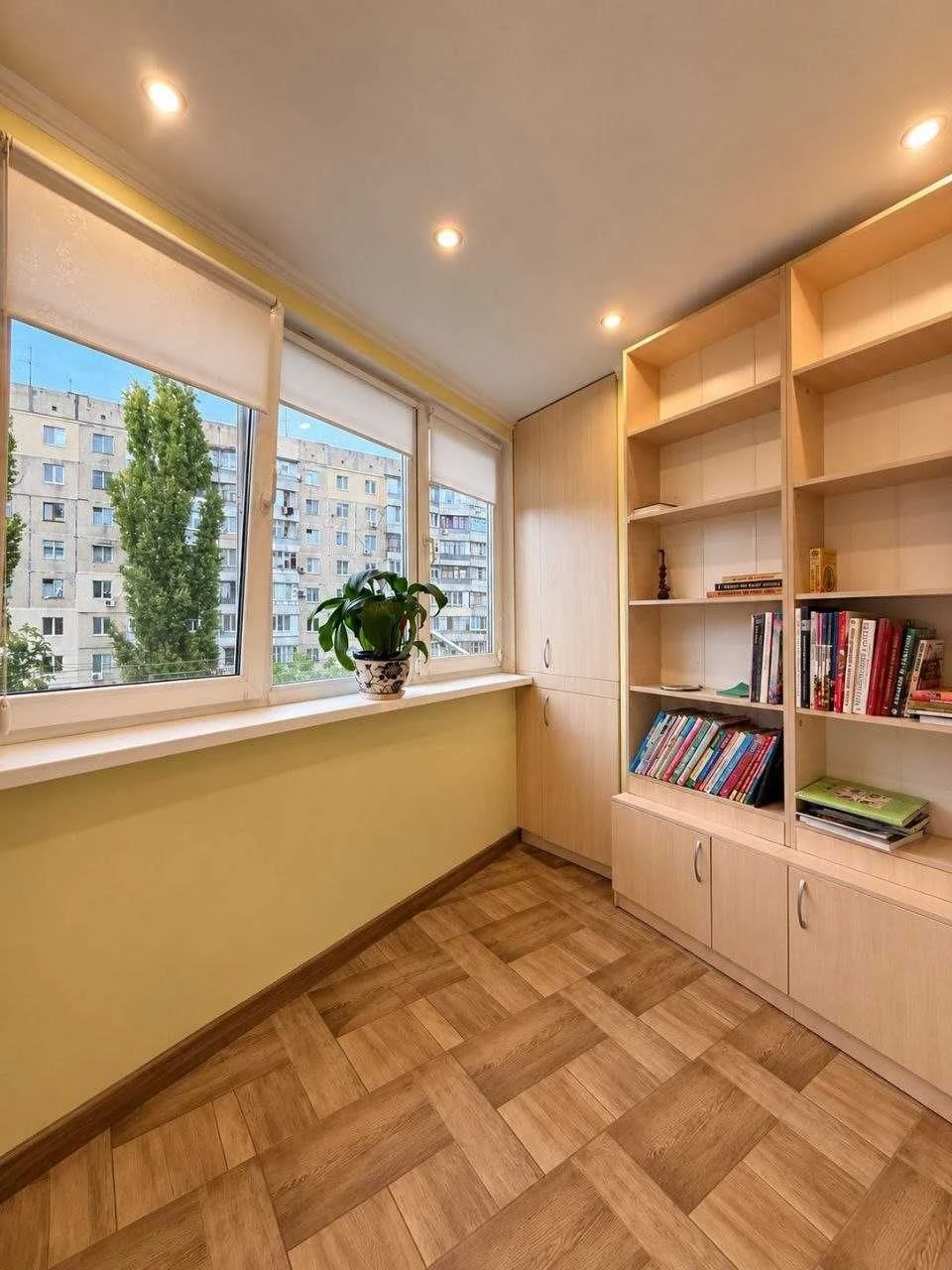 Продам 3-комнатную квартиру на ул. пр. Добровольского/ Боч