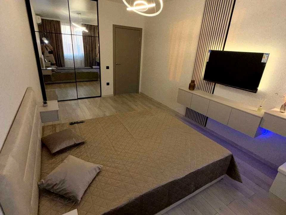 Apartment. Prince Yaroslav the Wise Avenue, Odessa