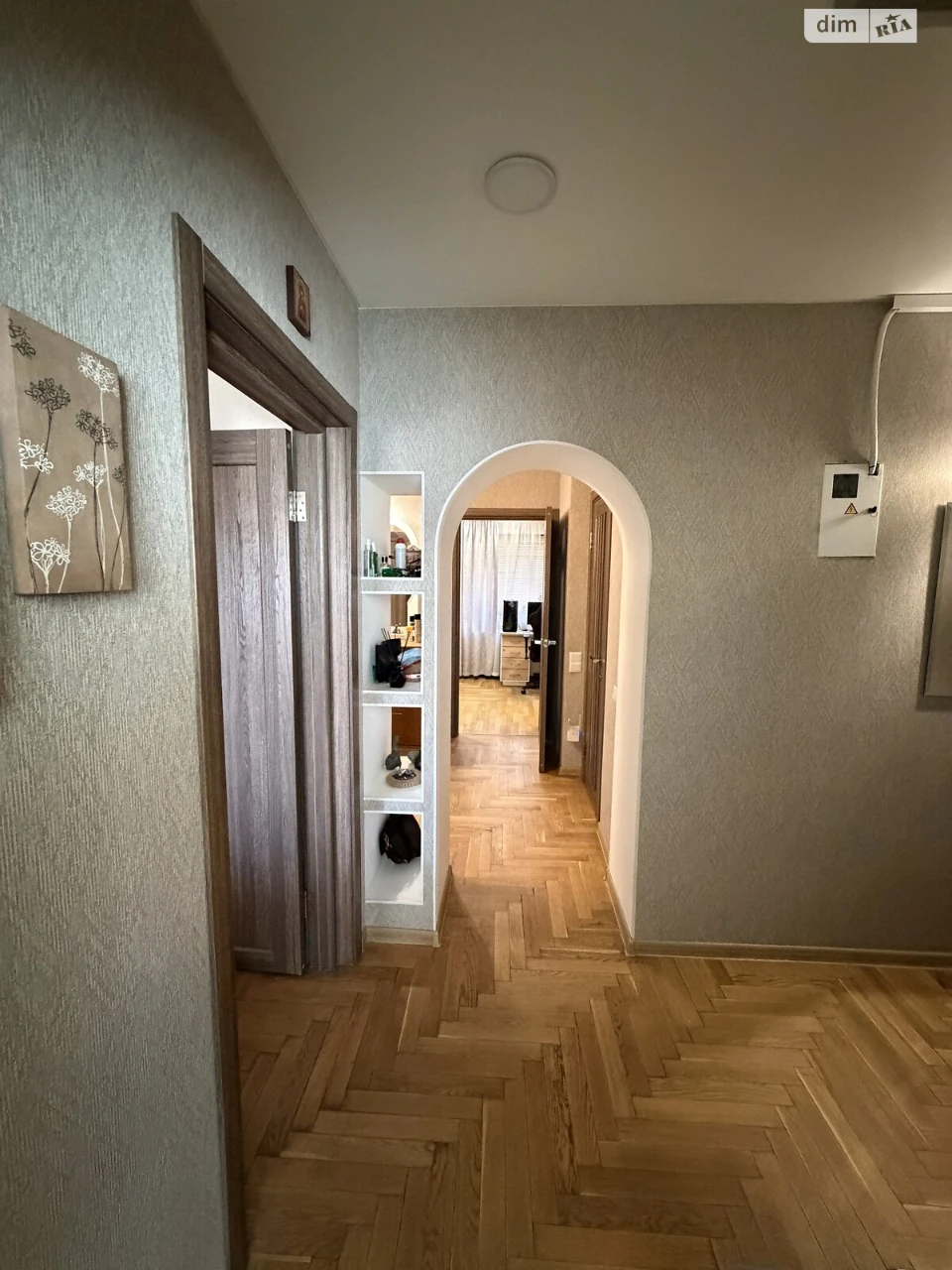 Sale of Apartment in Desnyansky