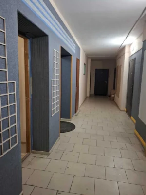 Пропонується в довготривалу оренду одно-кімнатна квартира на