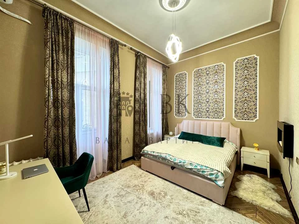 Квартира. улица Заньковецкой, Киев.