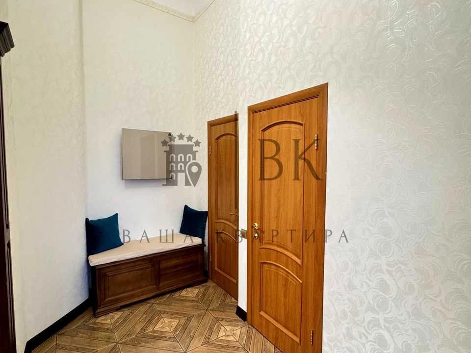 Квартира. улица Заньковецкой, Киев.