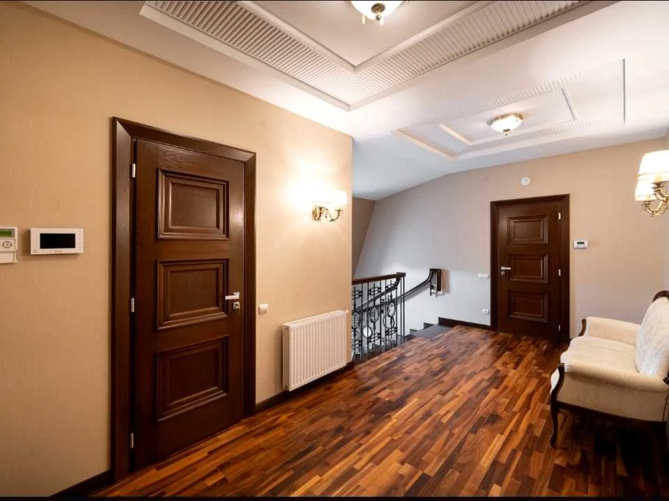 Apartment. Akademika Ihor Yukhnovs'ka Street, Lviv