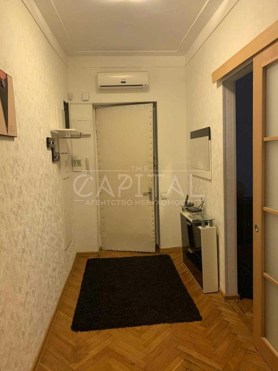 Продажа двухкомнатной квартиры в самом центре Печерска