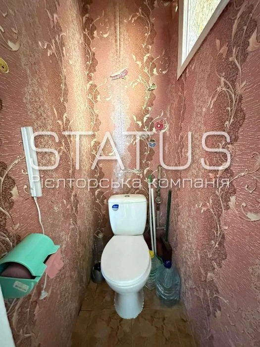 Продаж двокімнатної квартири. Поділ.