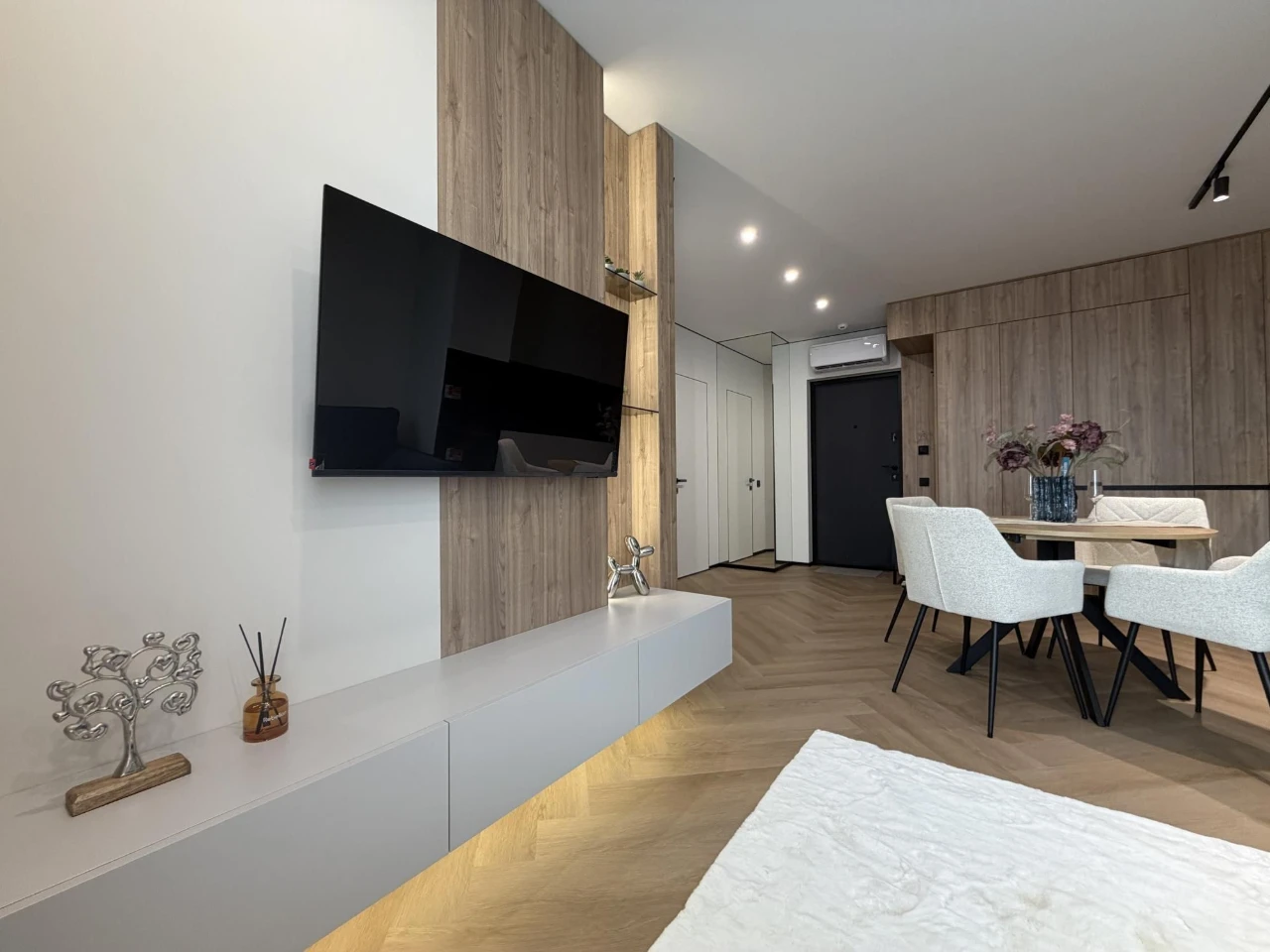 Продаж стильної півторачки у ЖК Manhattan up