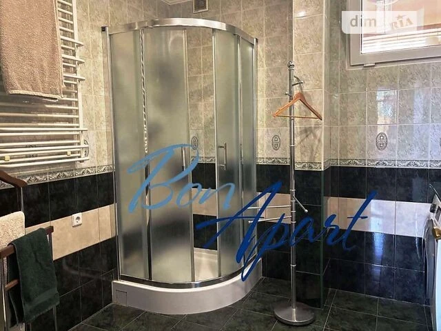Продаж 3к квартири 77 кв. м на вул. Євгена Чикаленка 2-4 • I