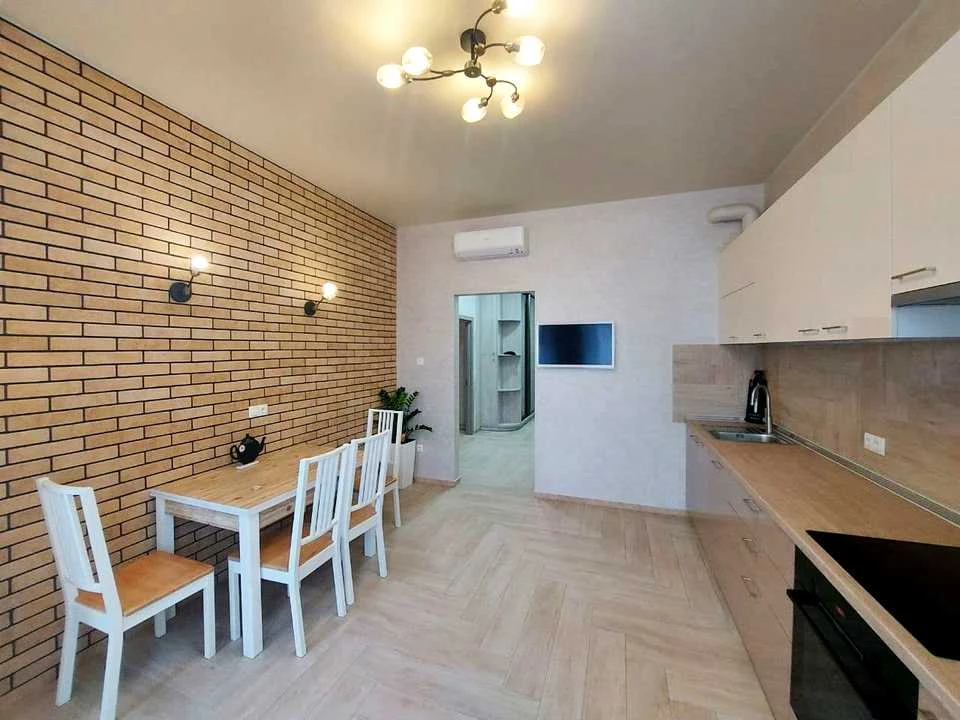 Apartment. Odessa, Kurortny Prospekt