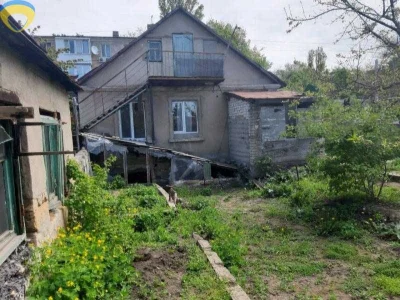 продам дом с участком на Фонтане