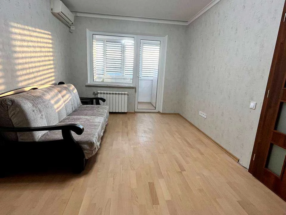 Apartment. Zaporizhya, Chumachenko Street