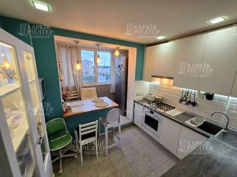 Apartment. Kharkiv, Ludviga Svobody Ave.